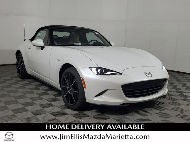 2026 Mazda MX-5 Miata Grand Touring's photo
