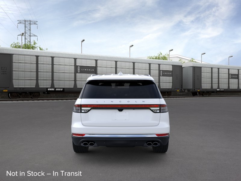New 2026 Pristine White Metallic Tri-Coat Lincoln Premiere® image 5