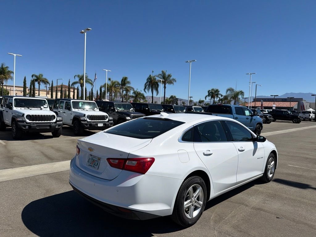 Used 2024 White Chevrolet LT image 3