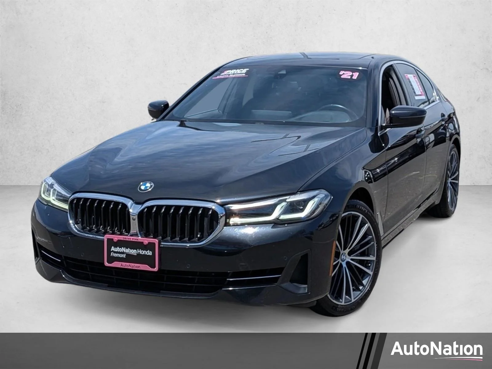 Used 2021 Black BMW 540i xDrive image 1