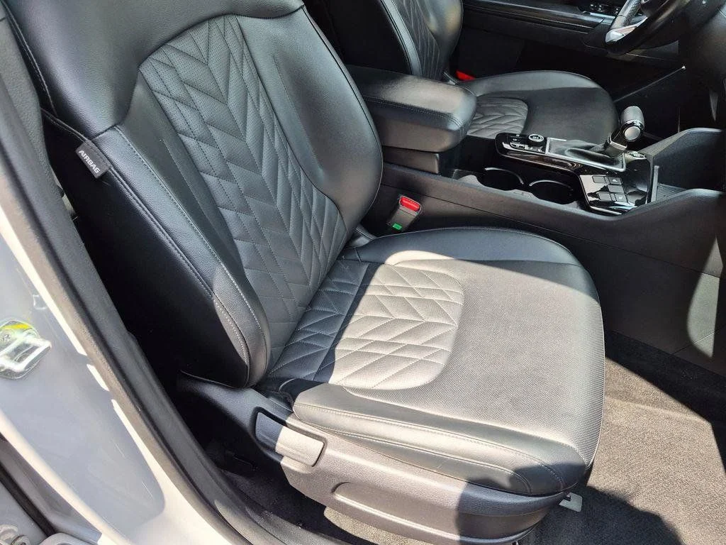 Used 2023 Gray Kia X-Line image 25