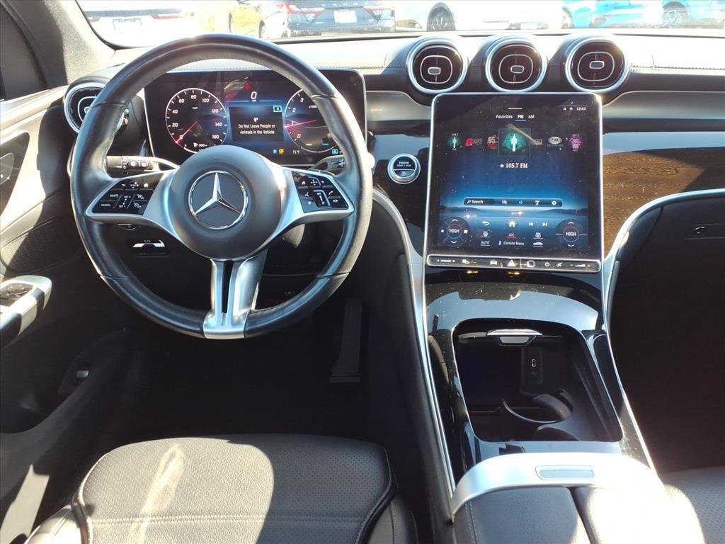 Used 2023 Black Mercedes-Benz GLC 300 image 13