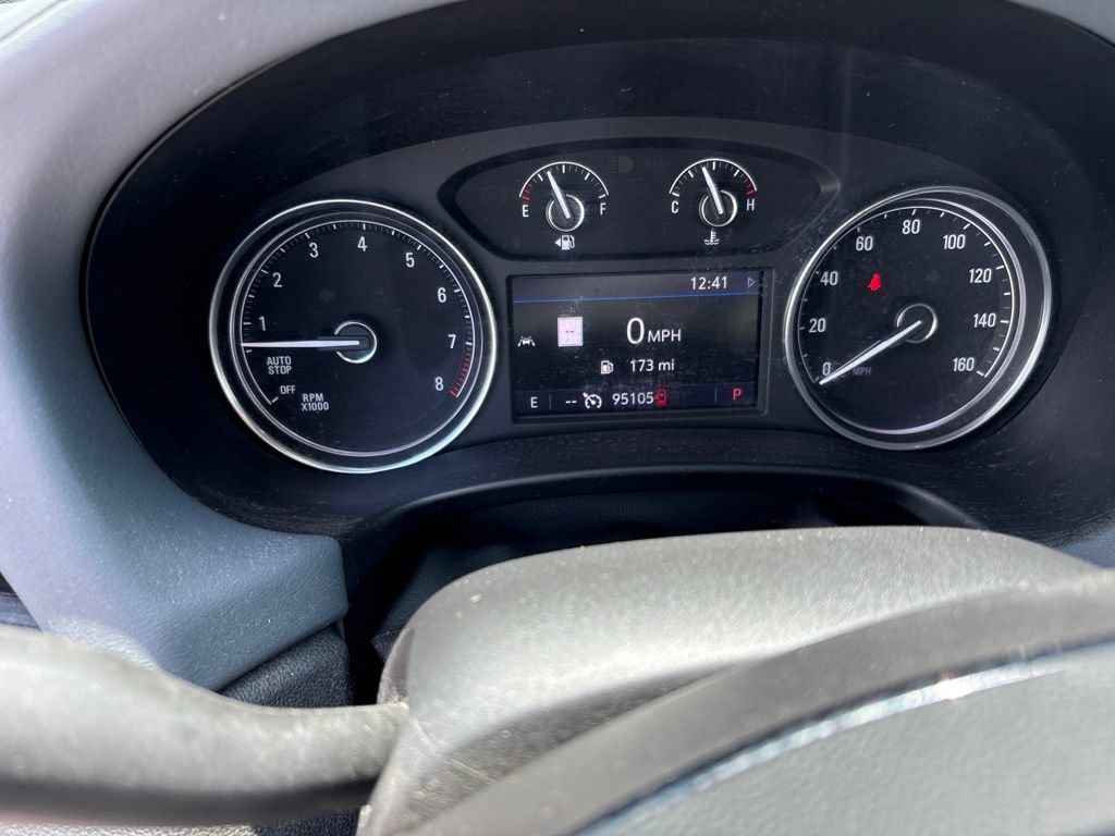 Used 2022 Ebony Twilight Metallic Buick Essence image 4