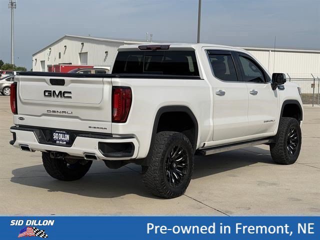 Used 2021 WHITE FROST TRICOAT GMC Denali image 4