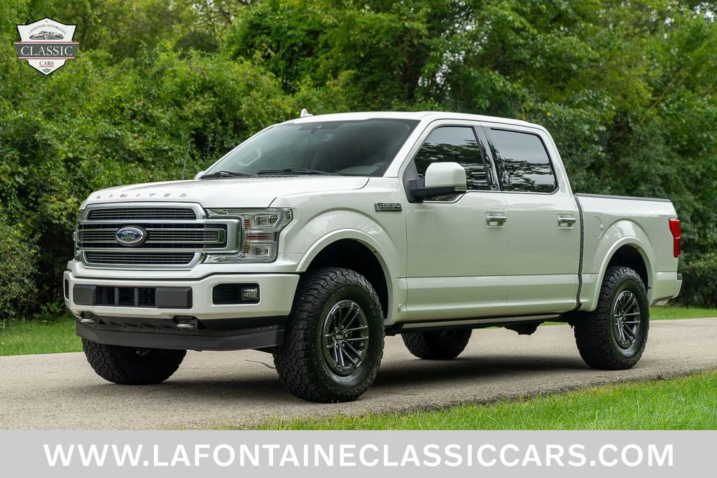 Used 2019 White Ford Limited image 17