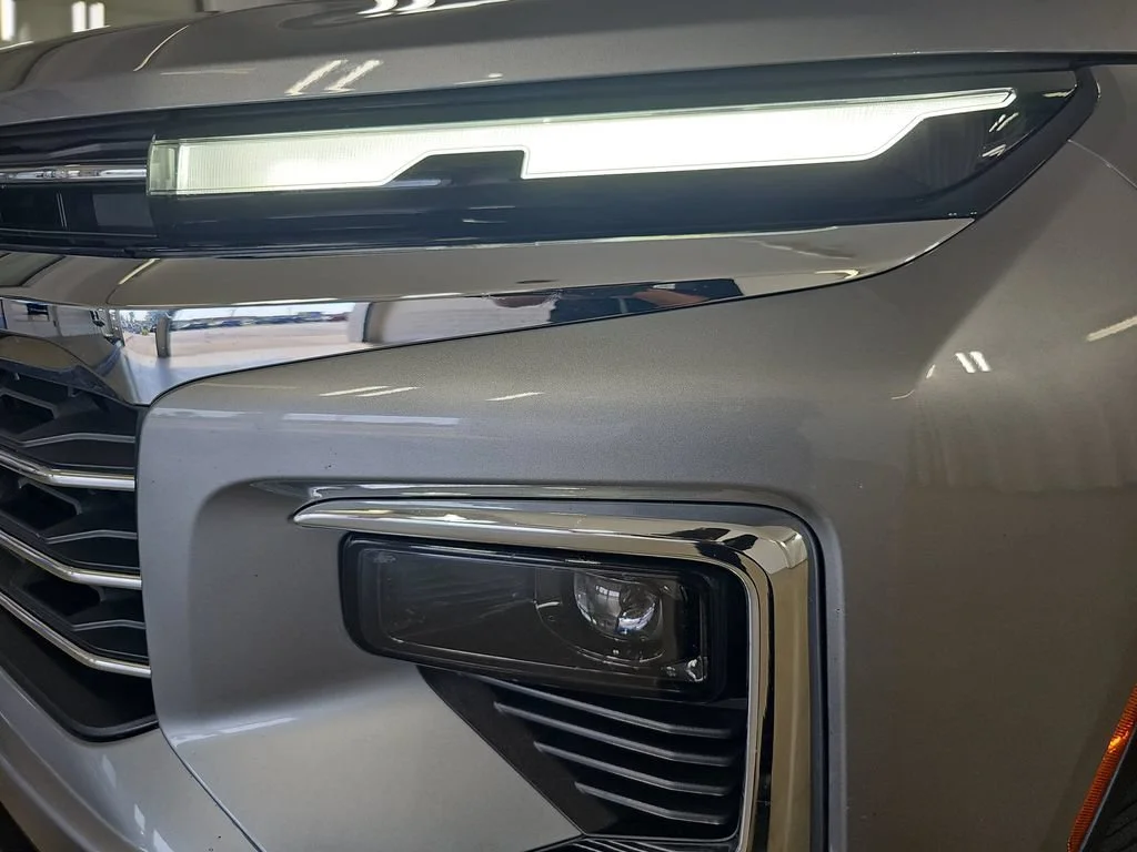 Used 2025 Sterling Gray Metallic Chevrolet LT image 38