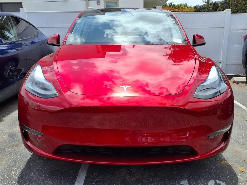 Used 2024 Tesla Model Y Long Range with VIN 7SAYGDEE5RA255929 for sale in Santa Monica, CA