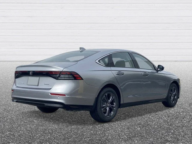 New 2026 Silver Honda EX-L image 5