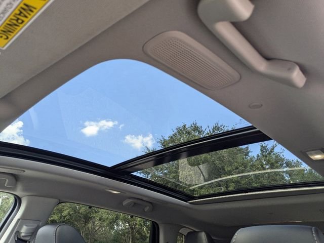 New 2026 Platinum White Pearl Acura Technology Package image 22