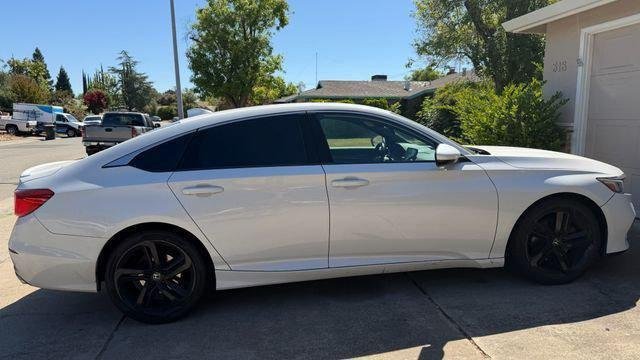Used 2019 Platinum White Pearl Honda Sport 1.5T image 4