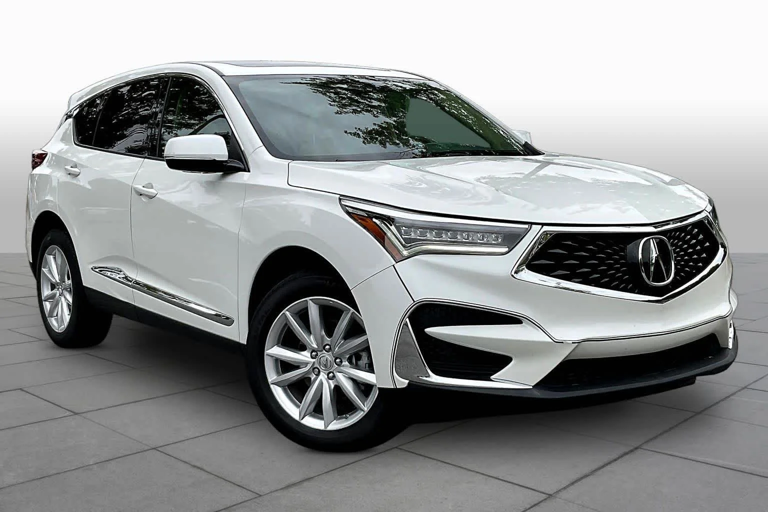 Used 2020 Platinum White Pearl Acura  image 3