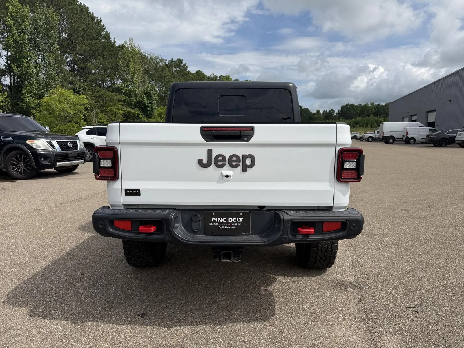 Used 2020 Bright White Clearcoat Jeep Rubicon image 5