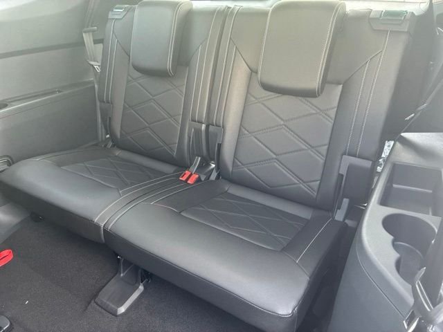 New 2026 Deep Black Volkswagen 2.0T SE w/Technology image 8