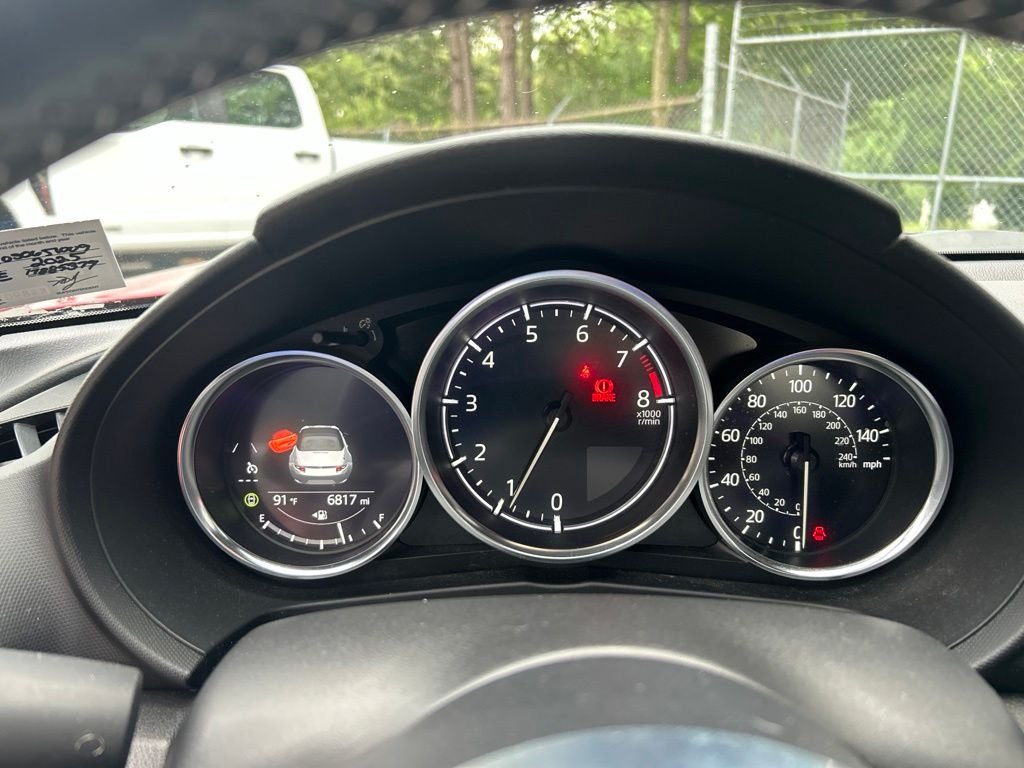 Used 2025 Red Mazda Club image 20