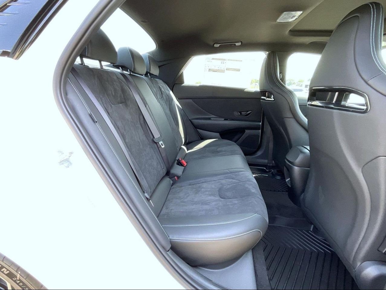 New 2026 White Hyundai Base image 19