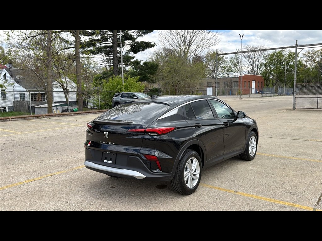 Used 2024 Ebony Twilight Metallic Buick Preferred image 5