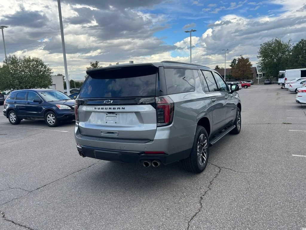 Used 2025 Sterling Gray Metallic Chevrolet Z71 image 18