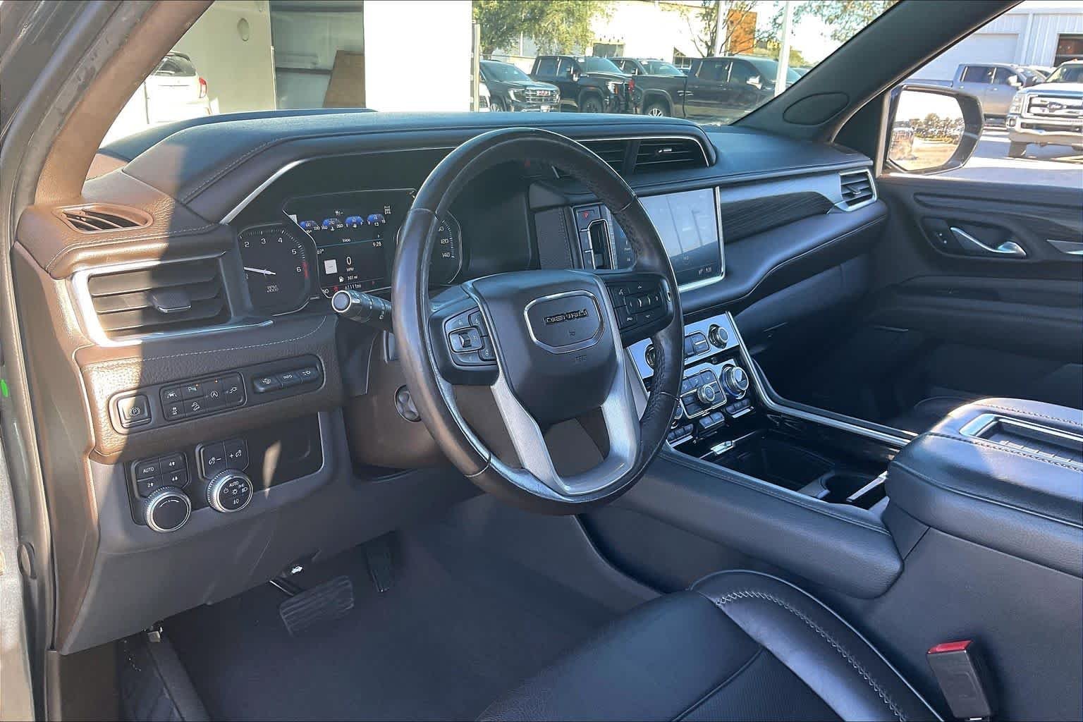 2021 GMC Yukon Denali - Photo 51