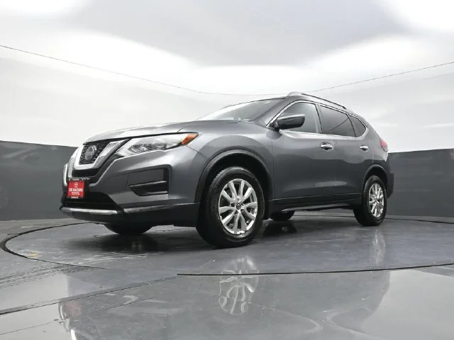 Used 2019 Gray Nissan SV image 33