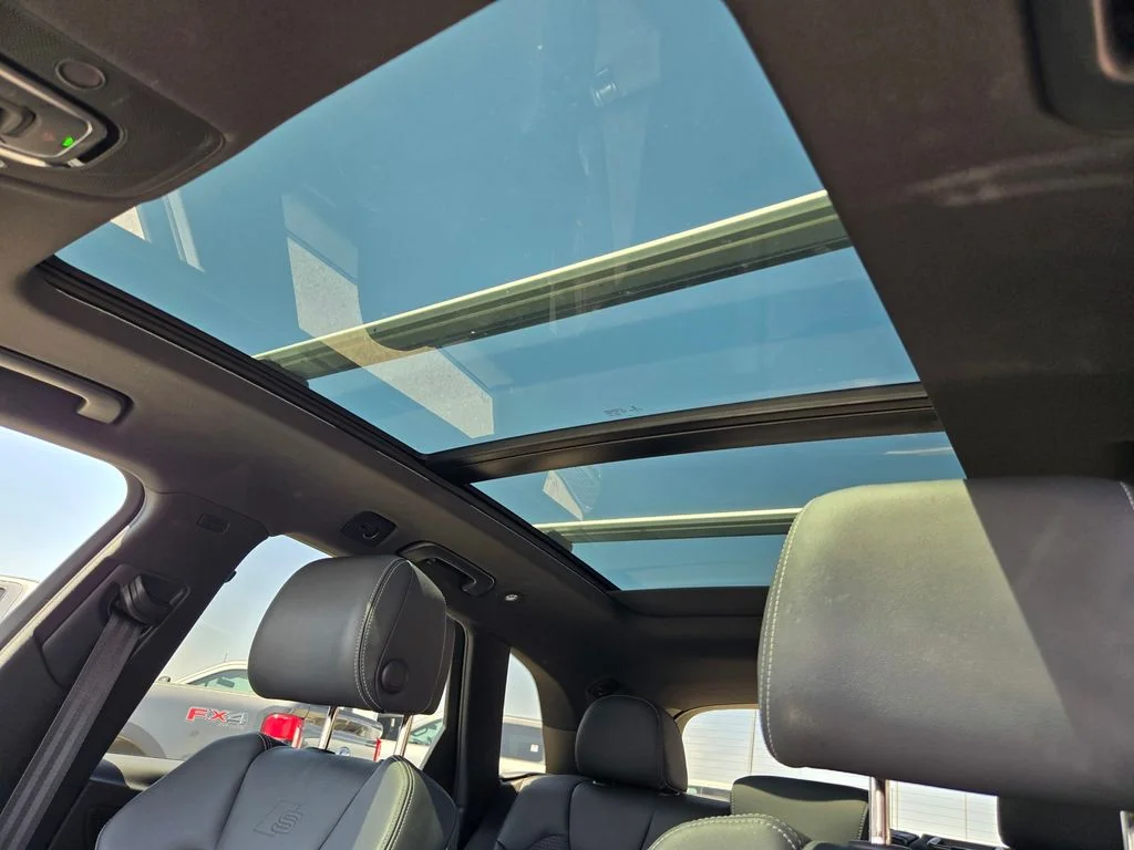 Used 2022 Daytona Gray Pearl Effect Audi Premium Plus image 25