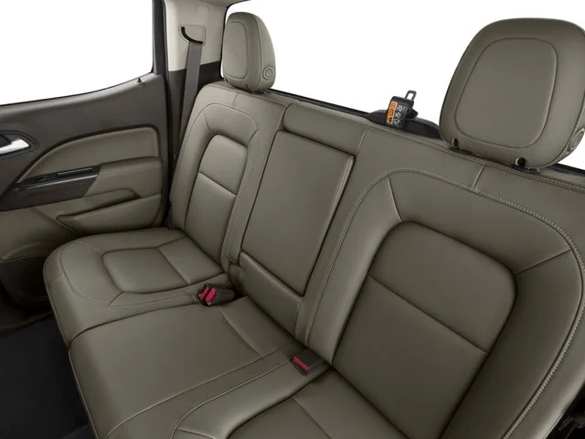 Used 2015 Onyx Black GMC 4WD SLE image 16