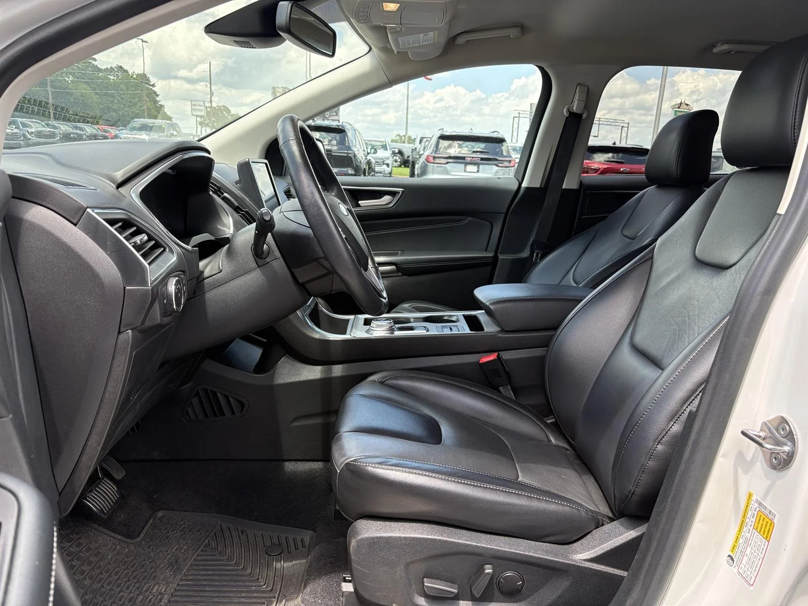 Used 2021 White Ford Titanium image 22