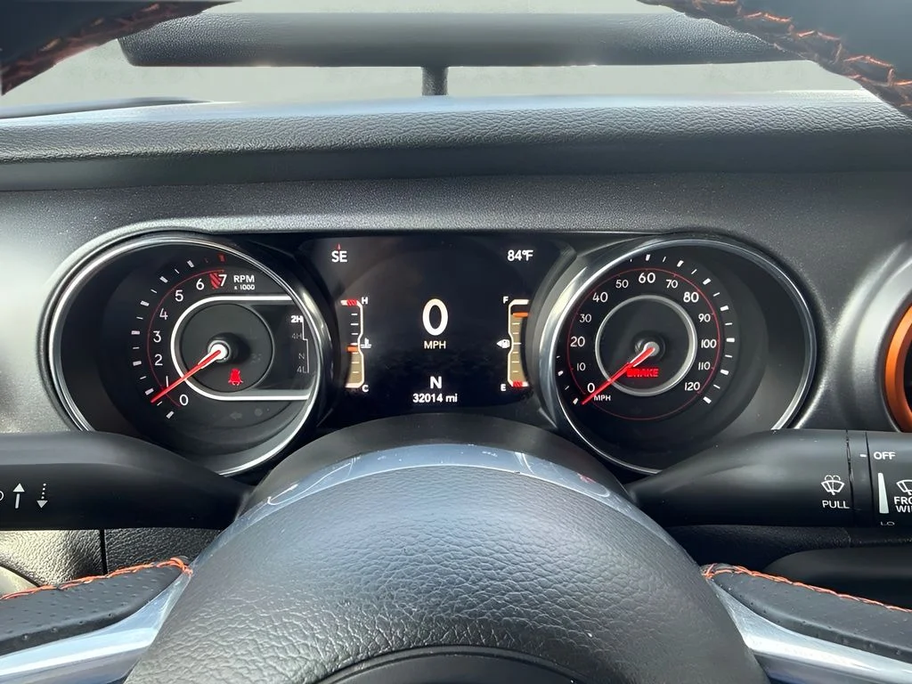 Used 2021 Blue Jeep Mojave image 22