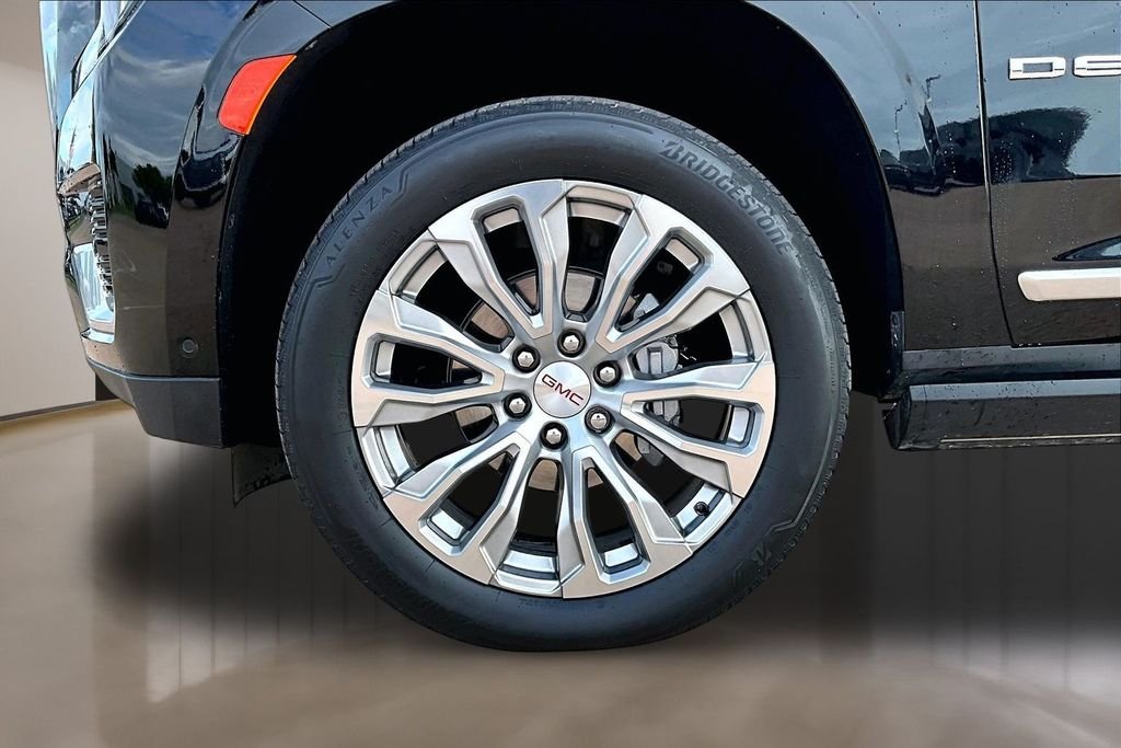 Used 2024 Black GMC Denali image 8