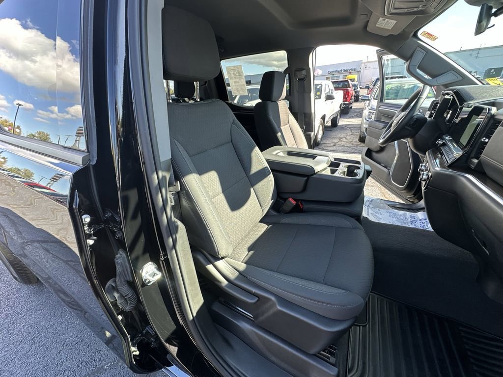 2024 GMC SIERRA - Image 19