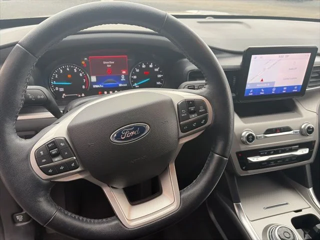 Used 2022 Gray Metallic Ford XLT image 23