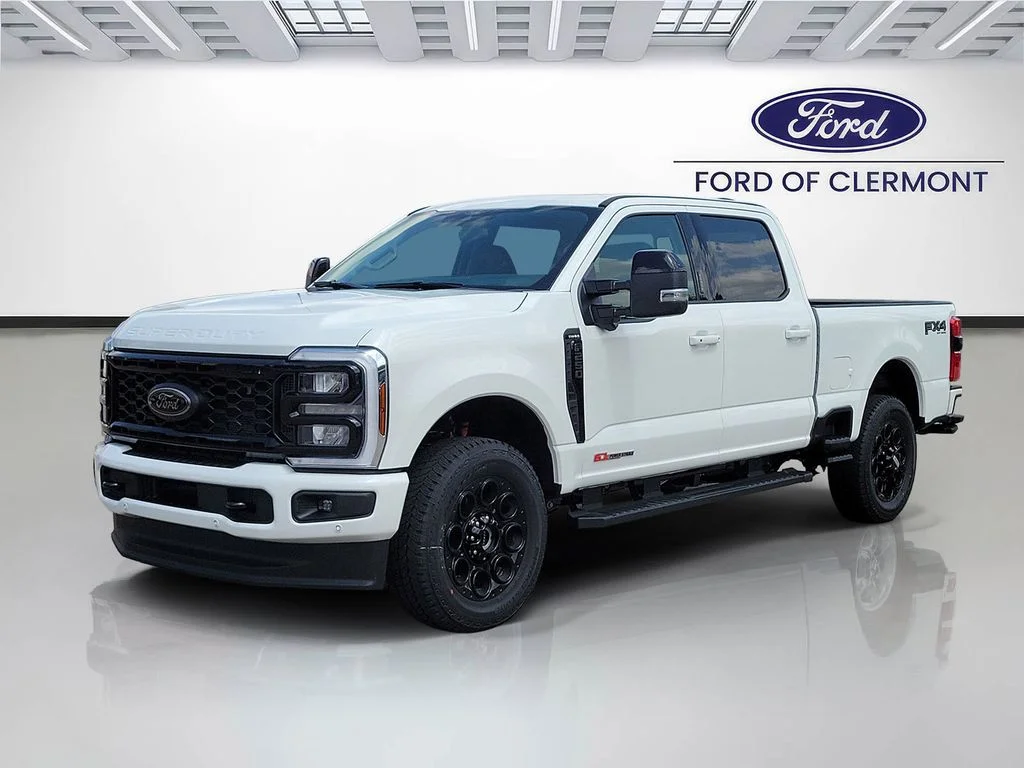 New 2026 Star White Metallic Tri-Coat Ford F-250® Lariat® image 2