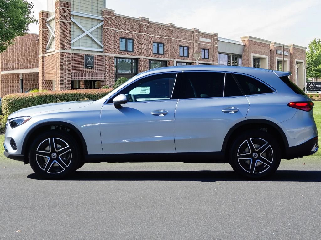 Used 2026 Cirrus Silver Metallic Mercedes-Benz GLC 300 image 8