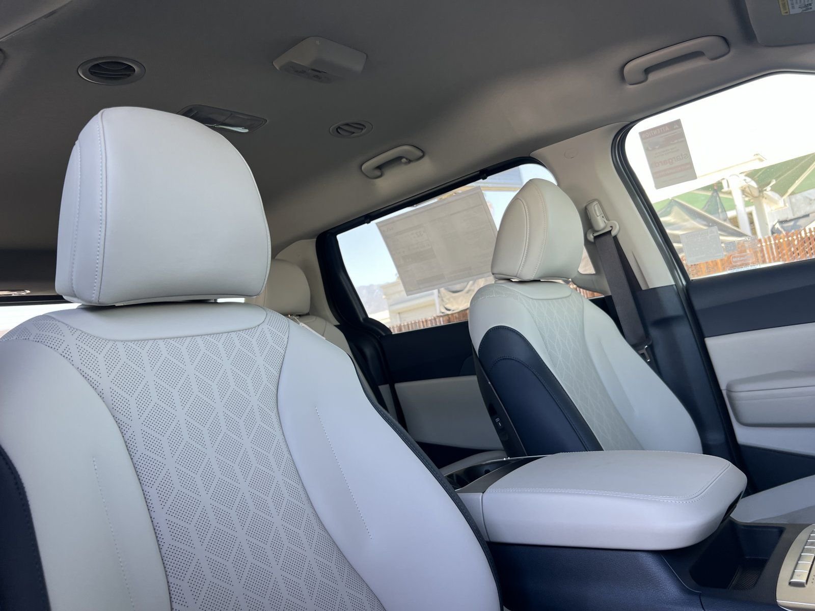 New 2026 Ivory Silver Kia EX image 18