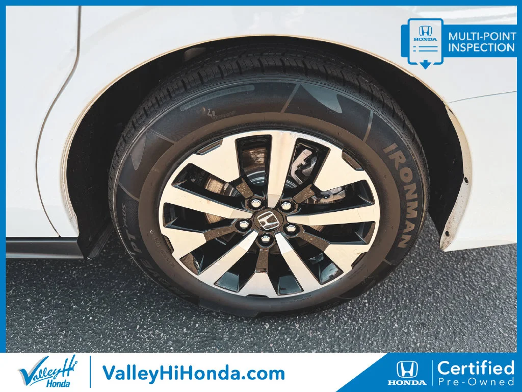 Used 2025 White Honda EX-L image 13