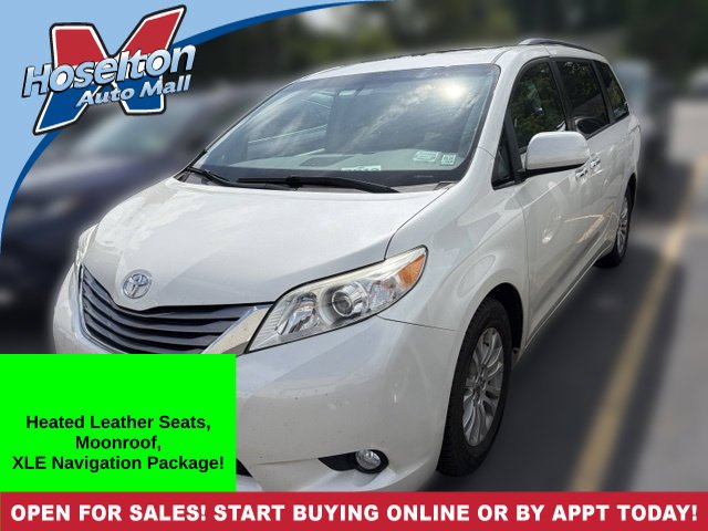 2016 Toyota Sienna XLE