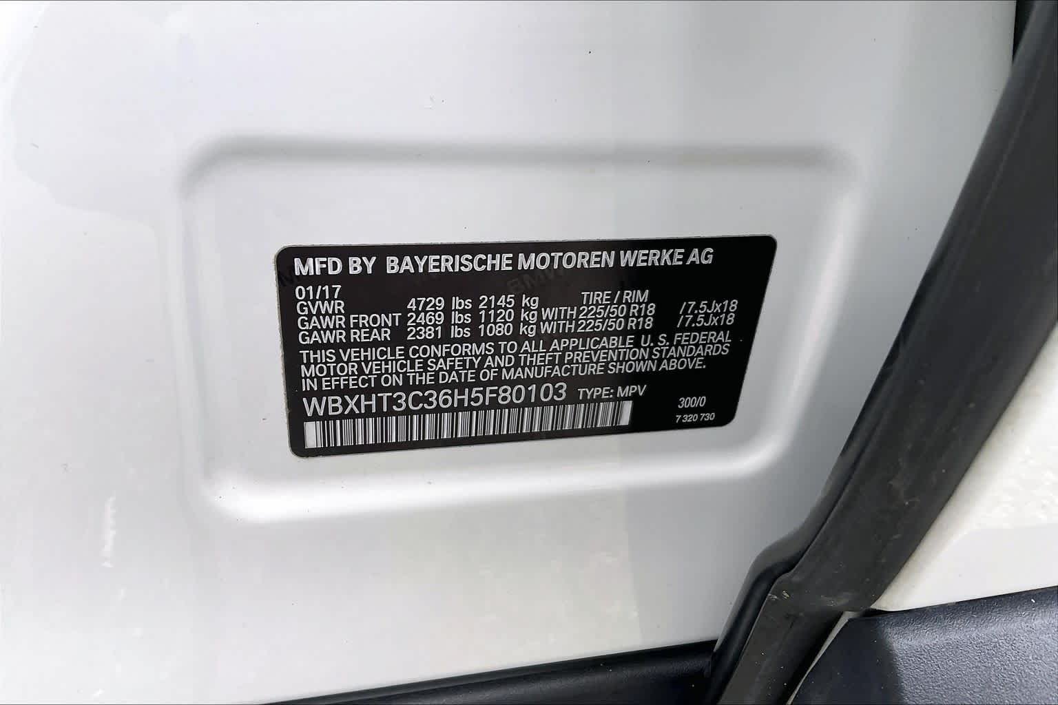 Used 2017 Alpine White BMW xDrive28i image 31