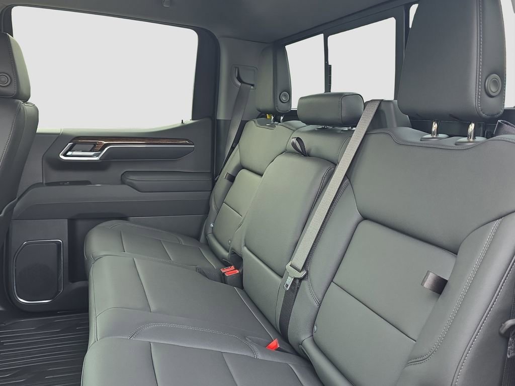New 2026 Onyx Black GMC Elevation image 12