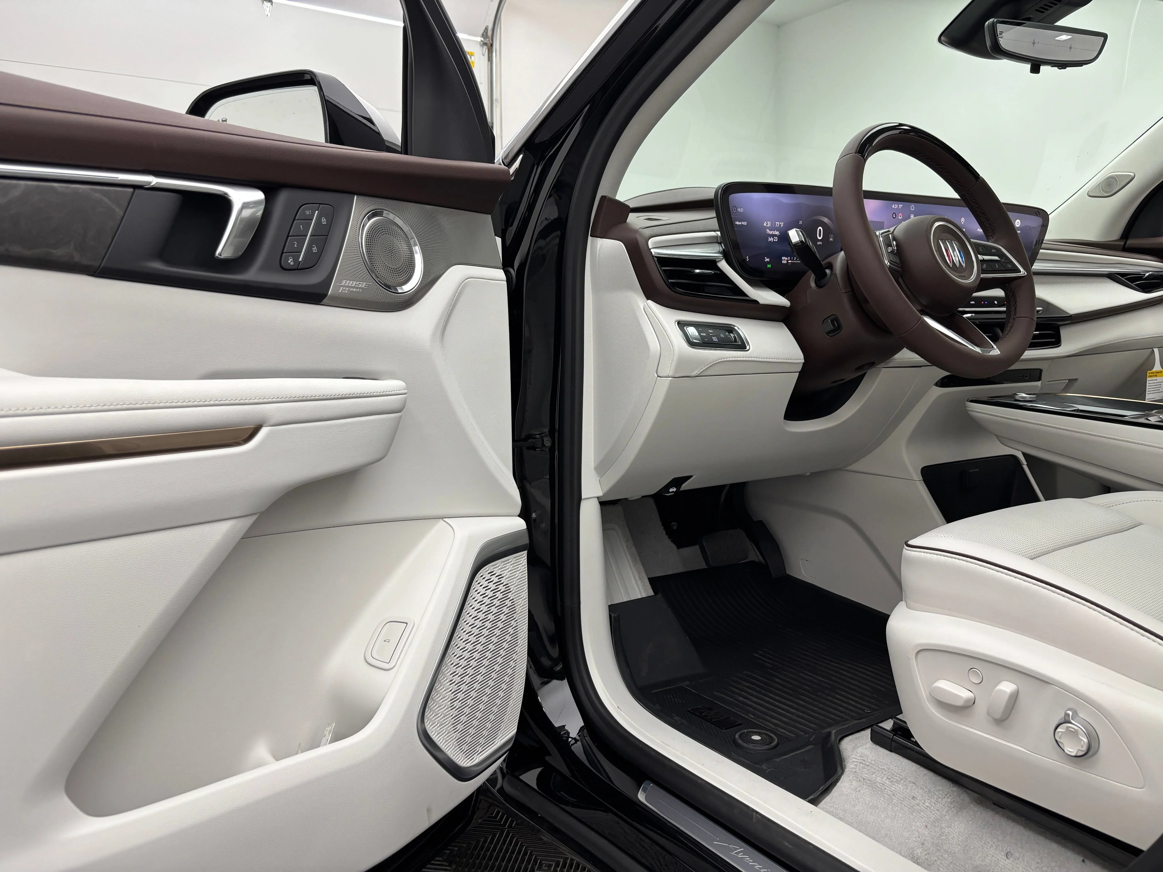 2026 Buick Enclave Avenir - Photo 20