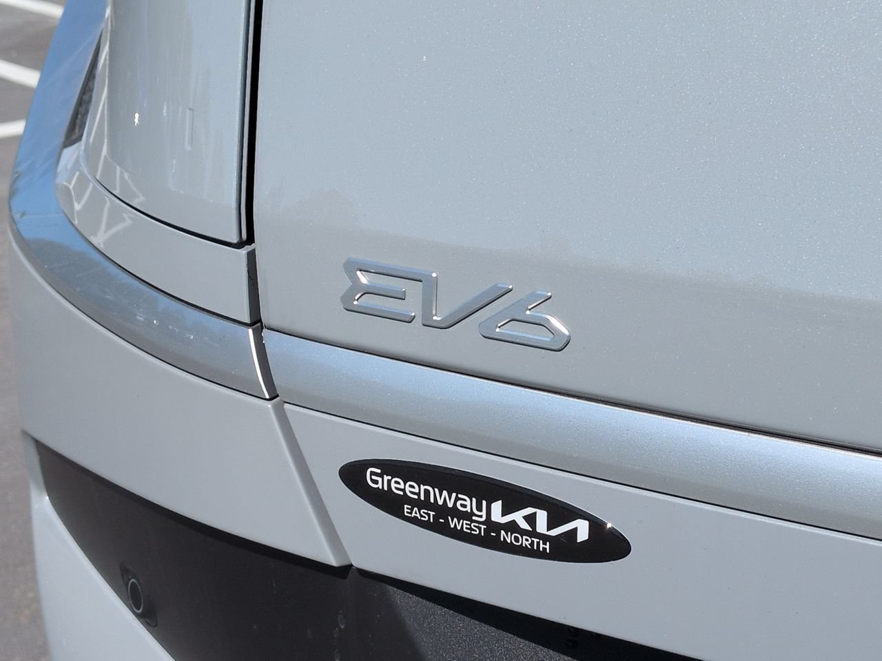 New 2026 Wolf Gray Kia Light Long Range image 13