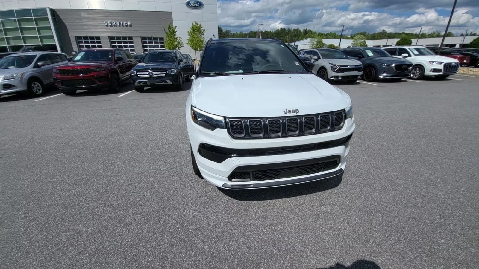 Used 2024 Bright White Clearcoat Jeep Limited image 7