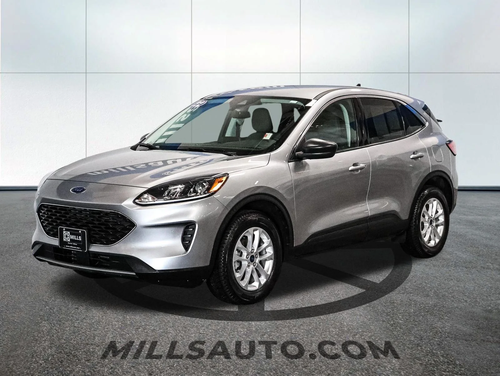 Used 2022 Ford Escape SE with VIN 1FMCU9G60NUA13018 for sale in Baxter, Minnesota