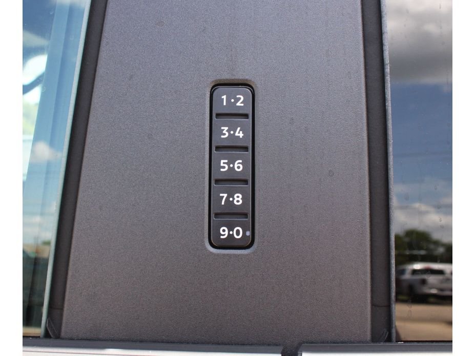 New 2026 Avalanche Gray Ford Big Bend image 3