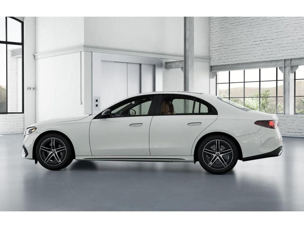 2026 Mercedes-Benz E-Class E450 - Photo 33