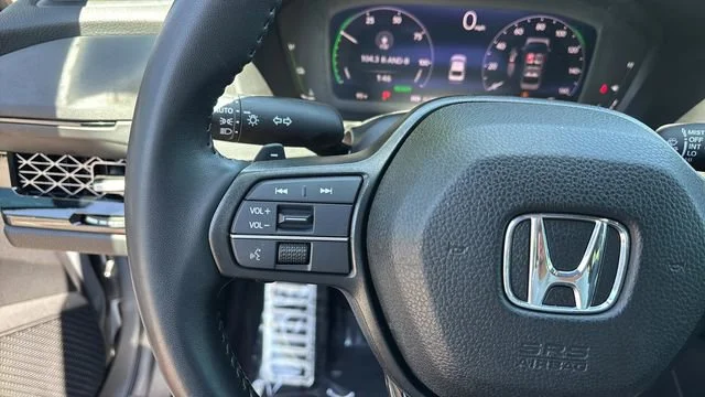 Used 2023 Gray Honda Sport-L image 23
