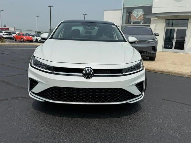 New 2026 White Volkswagen 1.5T SE image 2