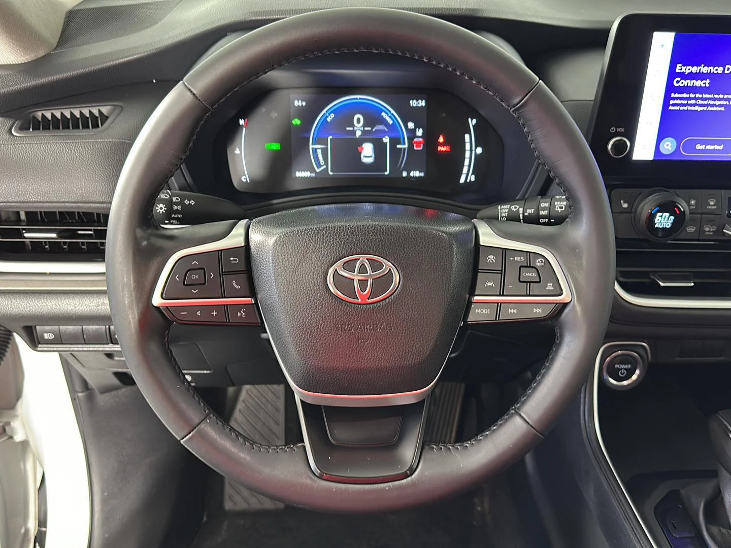 Used 2024 Wind Chill Pearl Toyota XLE image 11