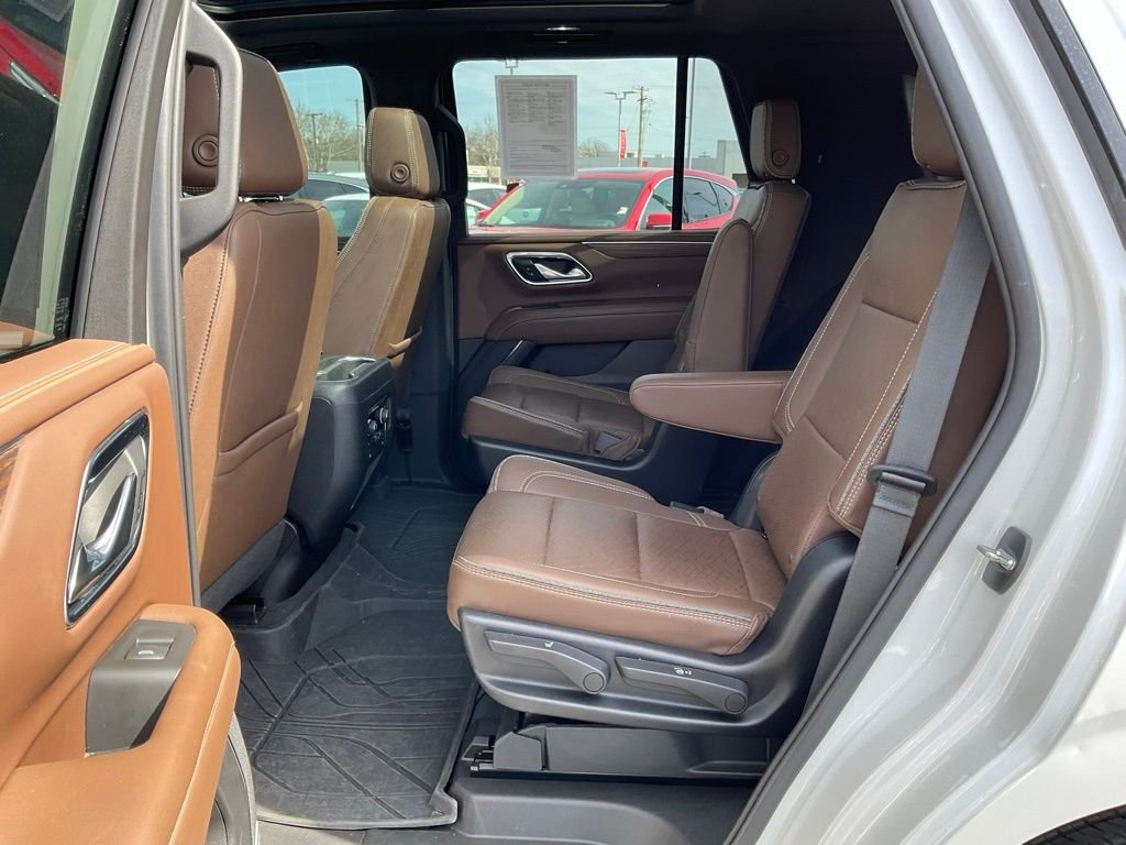 Used 2023 Beige Chevrolet High Country image 23