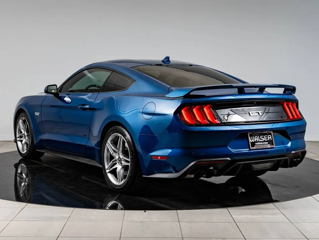 Used 2022 Atlas Blue Metallic Ford GT image 6