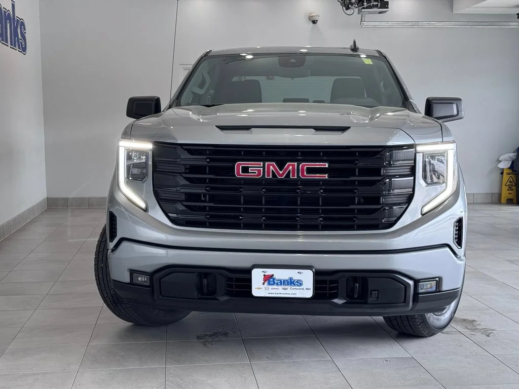Certified Used 2023 Sterling Metallic GMC Elevation image 3