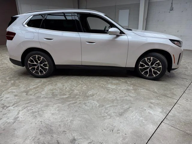 Used 2026 White BMW 30 xDrive image 6